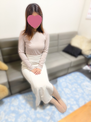りん（27）