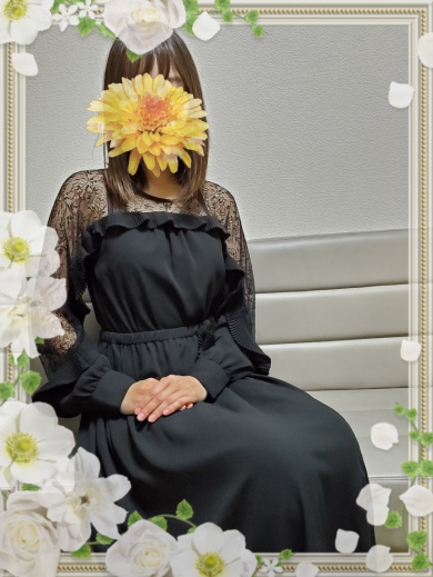 みな(22)